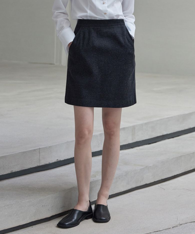 Wool Pocket Short Skirt_Dark Charcoal