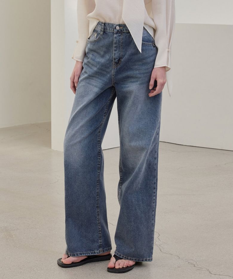 Semi-wide Washing Denim Pants_Blue