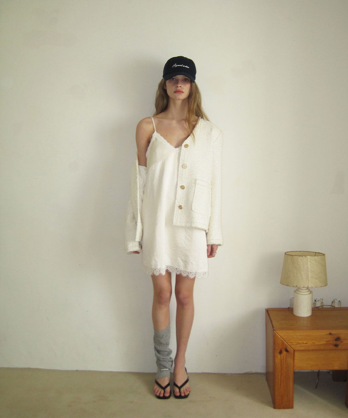 어패럴아카이브(APPAREL ARCHIVE) Aloha lace satin mini dress - Cream