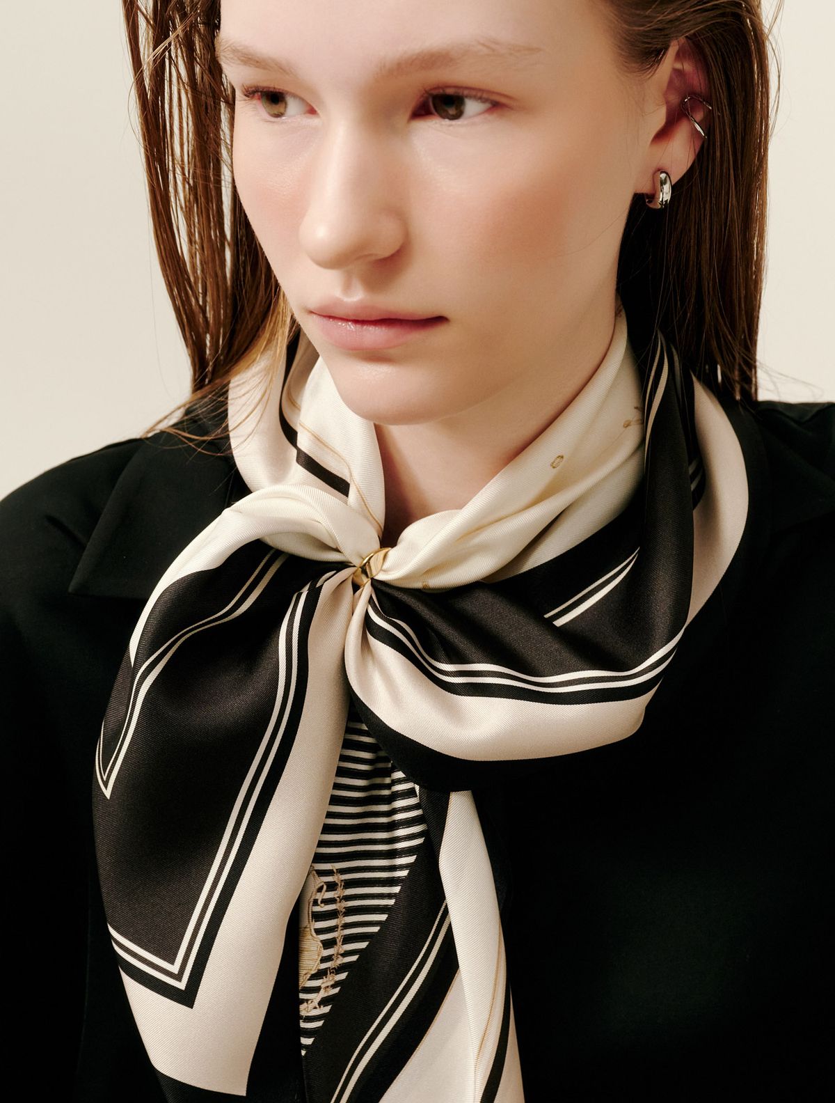 생럭슈(SAINTLUXURE) 피보 블랙