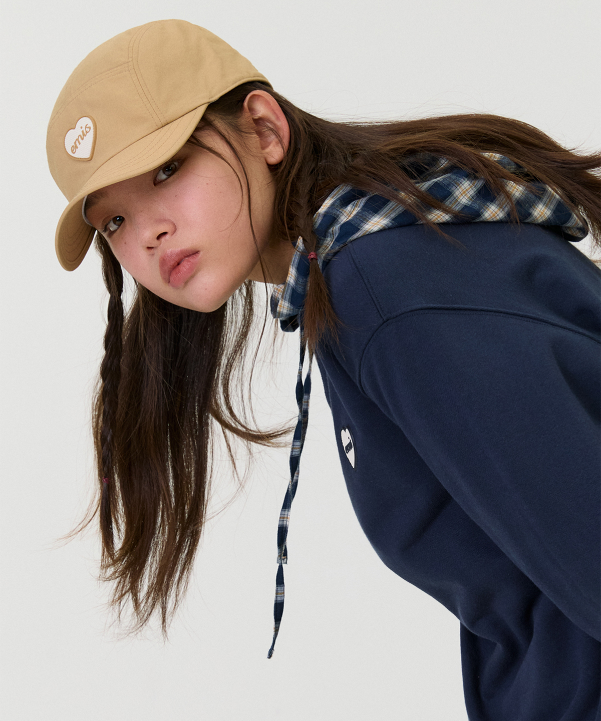 이미스(EMIS) HEART RUBBER PATCH CAMP CAP-BEIGE