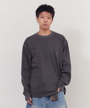 피그먼트 아플리케 롱슬리브 차콜