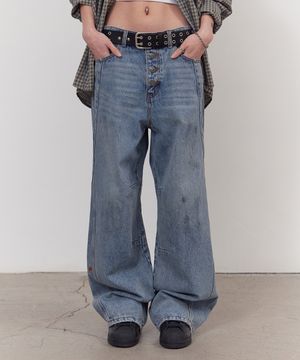 [유정 PICK] 커브드 라인 데님 라이트 블루