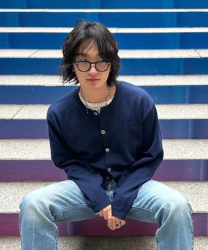 베이직 에센셜 크롭 라운드 가디건 NAVY