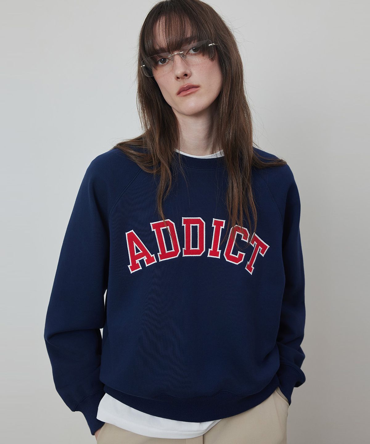 퀸스래빗(Q'SRB) ADDICT Raglan Sleeve Jersey Sweatshirt_MTM