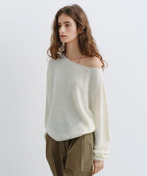 Pearl button boatneck knit