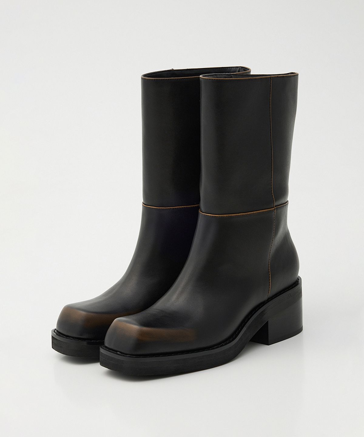 인사일런스 우먼(INSILENCE WOMEN) [MOUSSY] SQUARE TOE BOOTS DARK BROWN