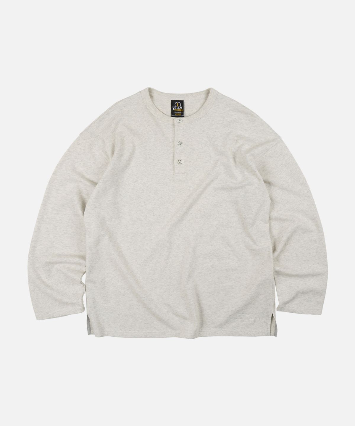 프리즘웍스(FRIZMWORKS) 10S SOLID HENLEY NECK TEE _ OATMEAL