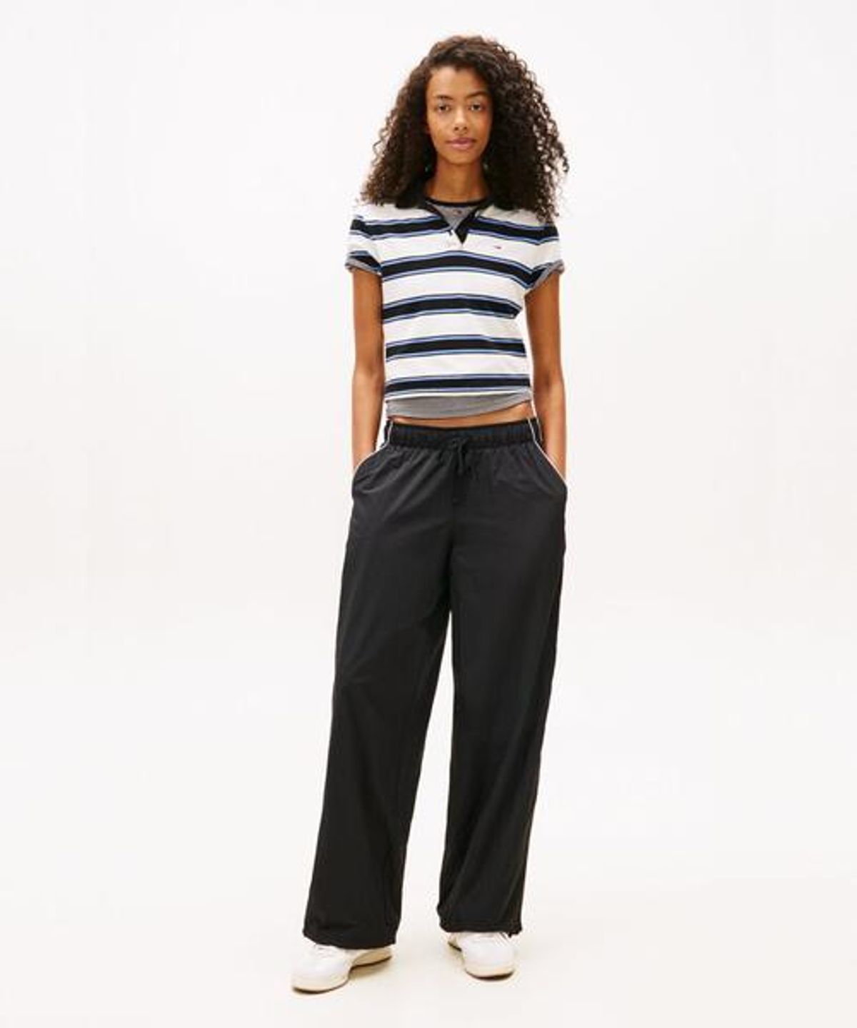 타미진스(TOMMY JEANS) 와이드 우븐 트랙 팬츠 (T32G0WPC15TWT1BDS)