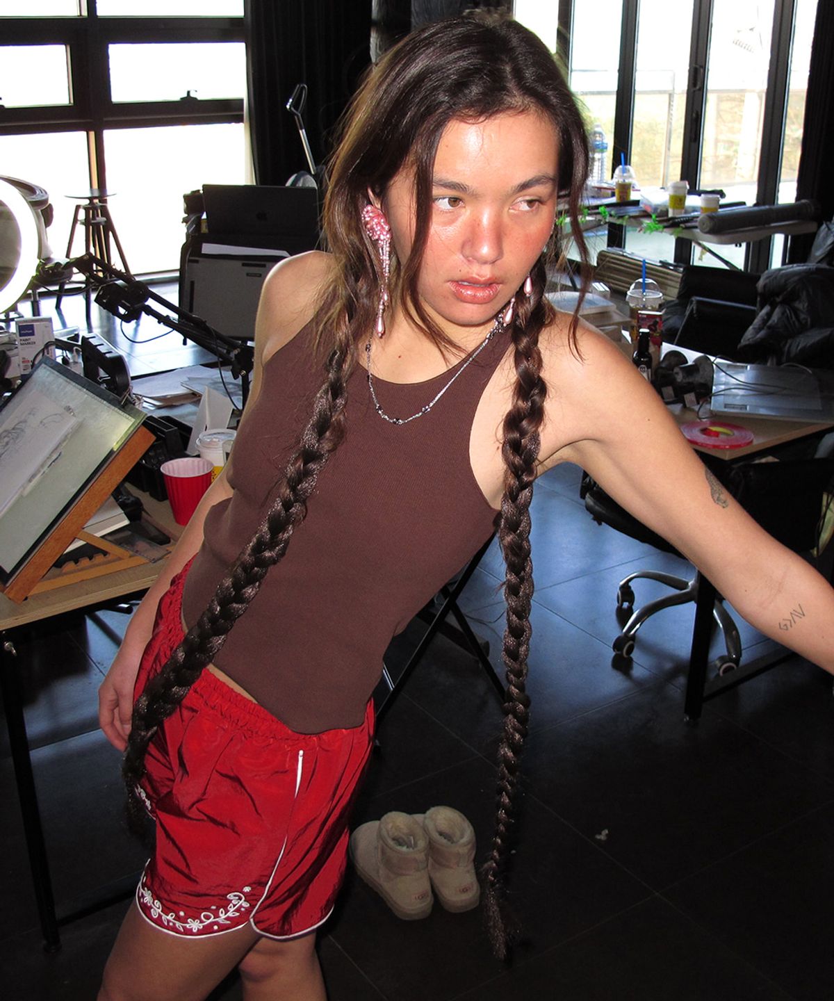 센토르(CENTAUR.KR) STANDARD SOLID TANK TOP_BROWN