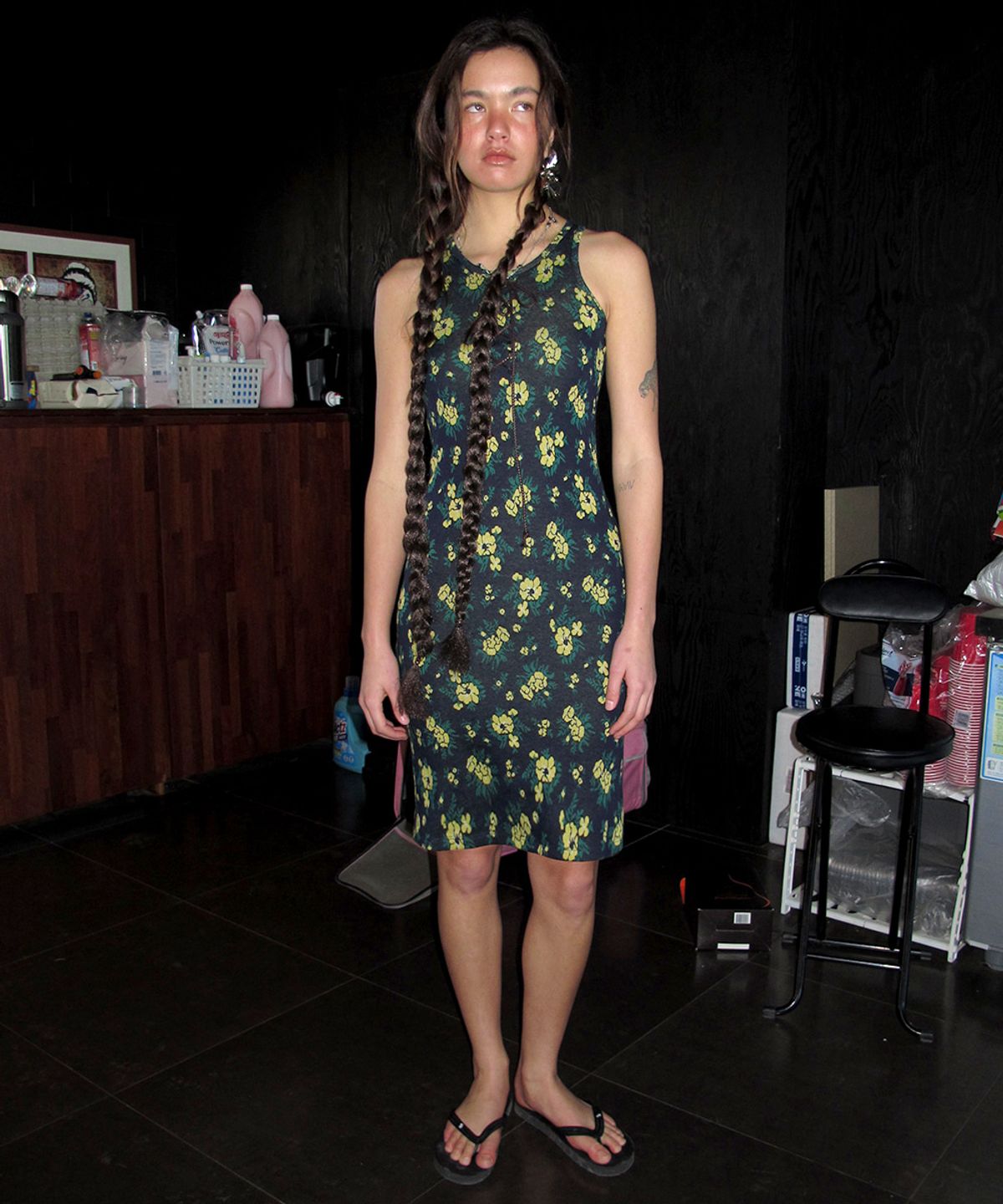 센토르(CENTAUR.KR) LACE-UP FLOWER KNIT ONEPIECE_NAVY