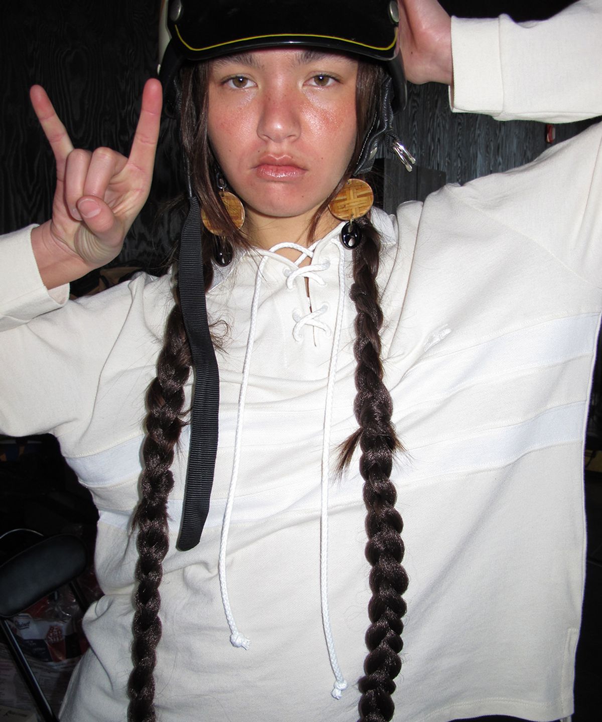 센토르(CENTAUR.KR) LACE-UP STRIPE COLLAR T-SHIRT_IVORY