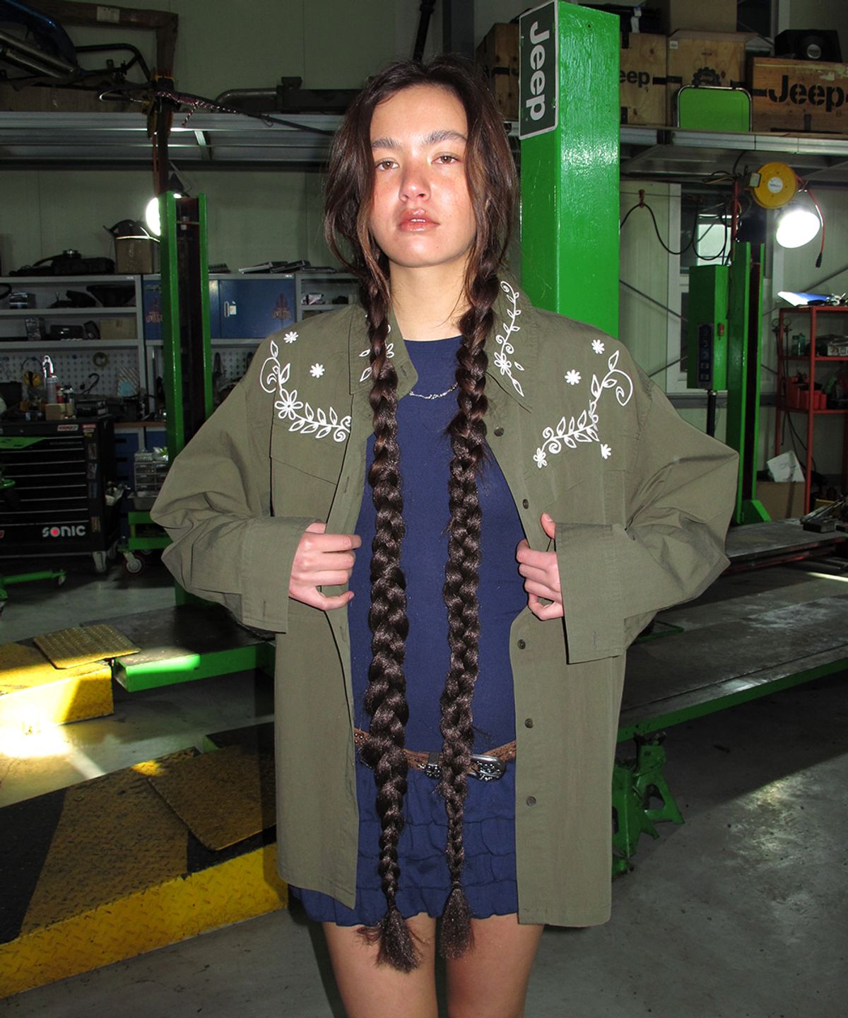 센토르(CENTAUR.KR) FLOWER NEEDLEWORK SHIRTS JACKET_KHAKI