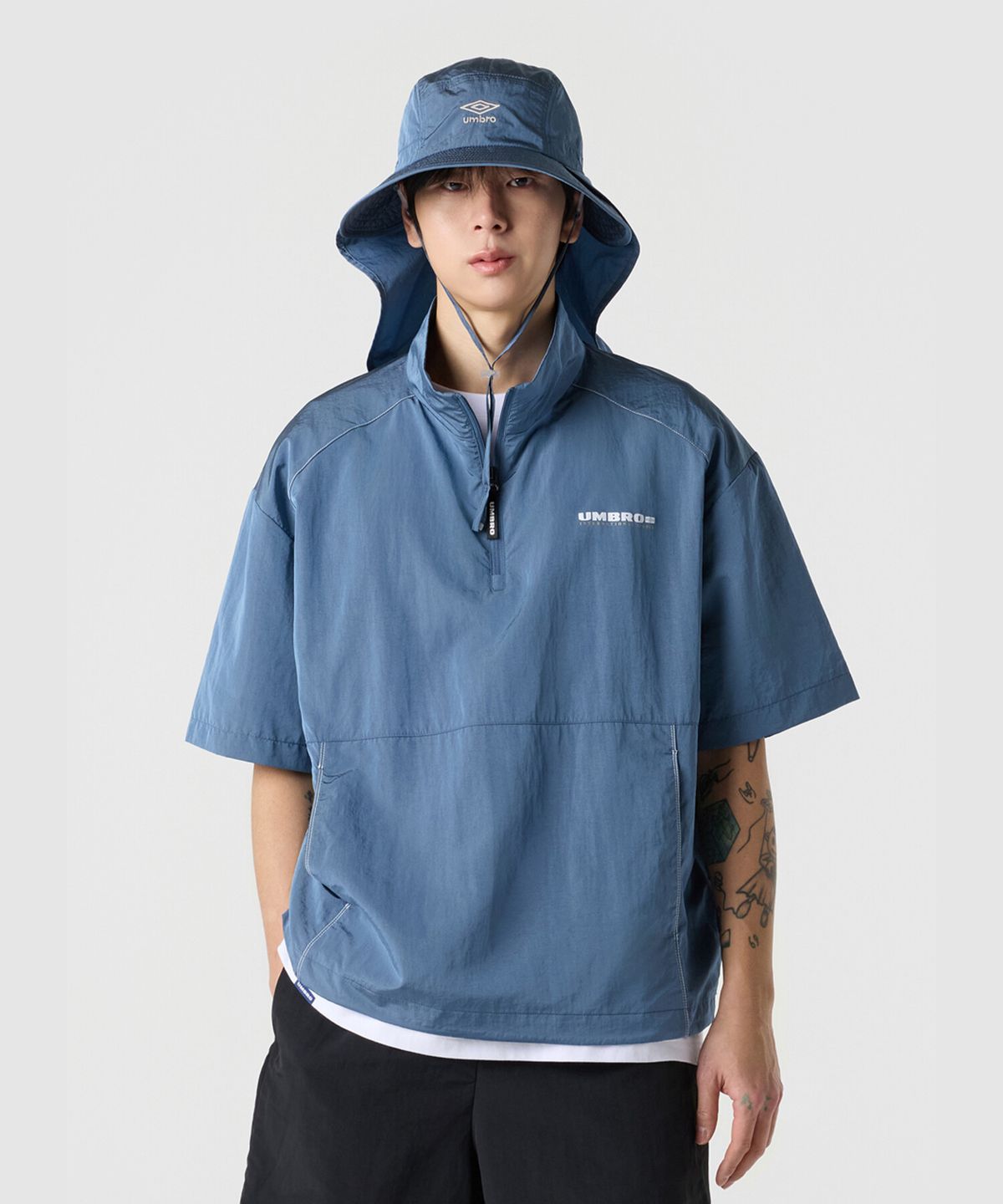 엄브로(UMBRO) 클래식 플러스 스탠넥 아노락 블루 UR121CWT33