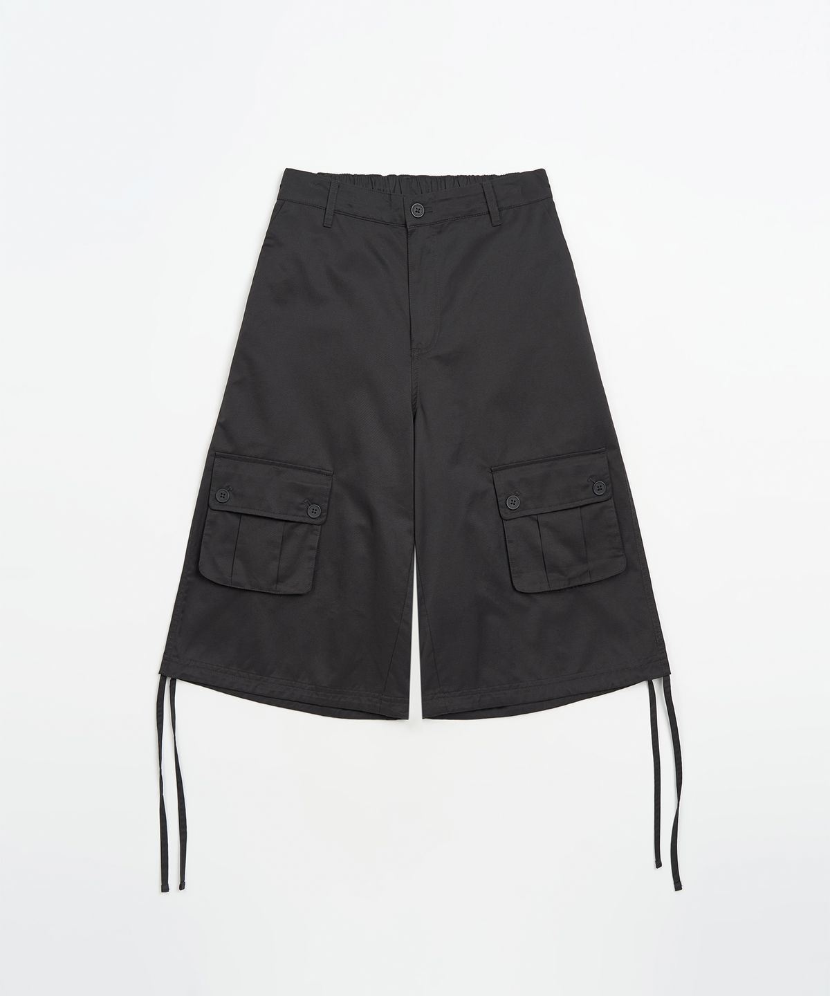토피 우먼(TOFFEE WOMEN) W 버튼 포켓 버뮤다 팬츠 (BLACK)
