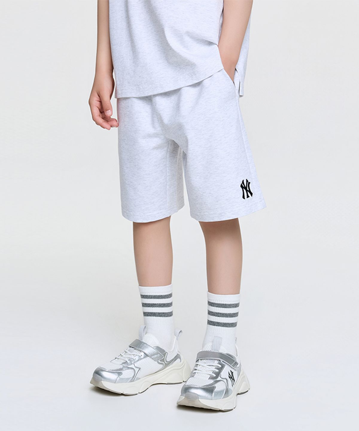 엠엘비 키즈(MLB KIDS) 베이직 스몰로고 반바지 NY (L.Melange Grey)