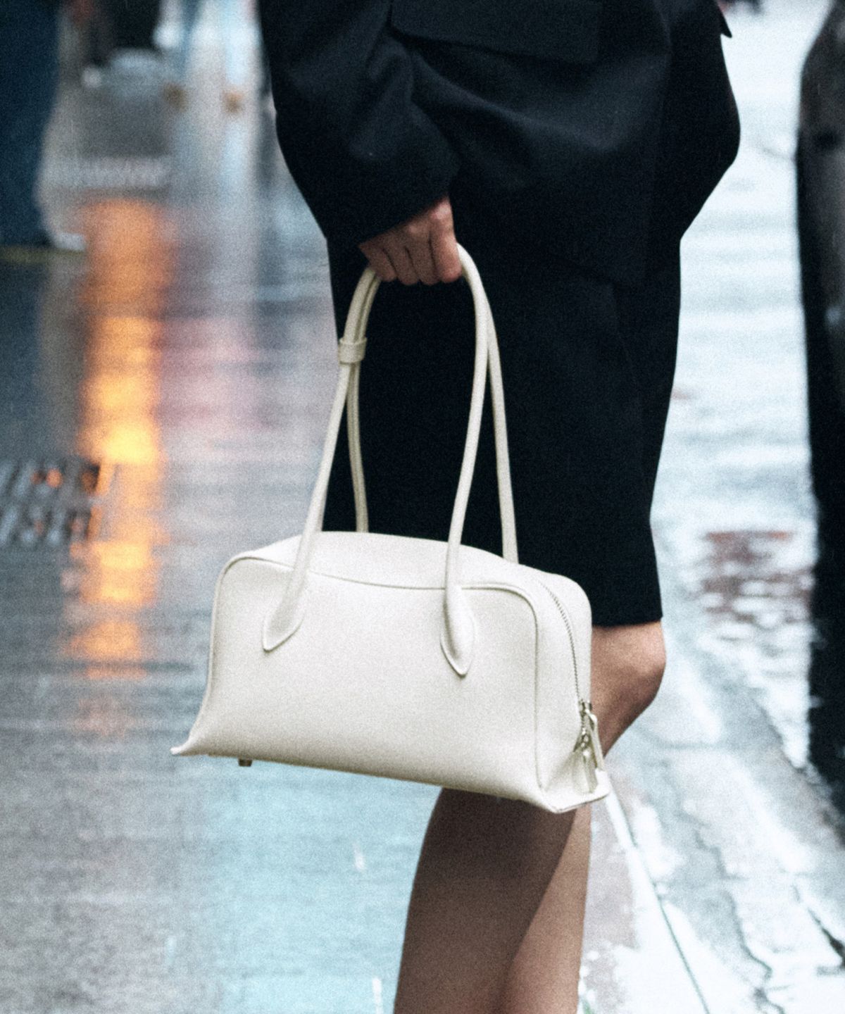 시야쥬(SIYAZU) SIAC3111 Linea Bag_Ivory