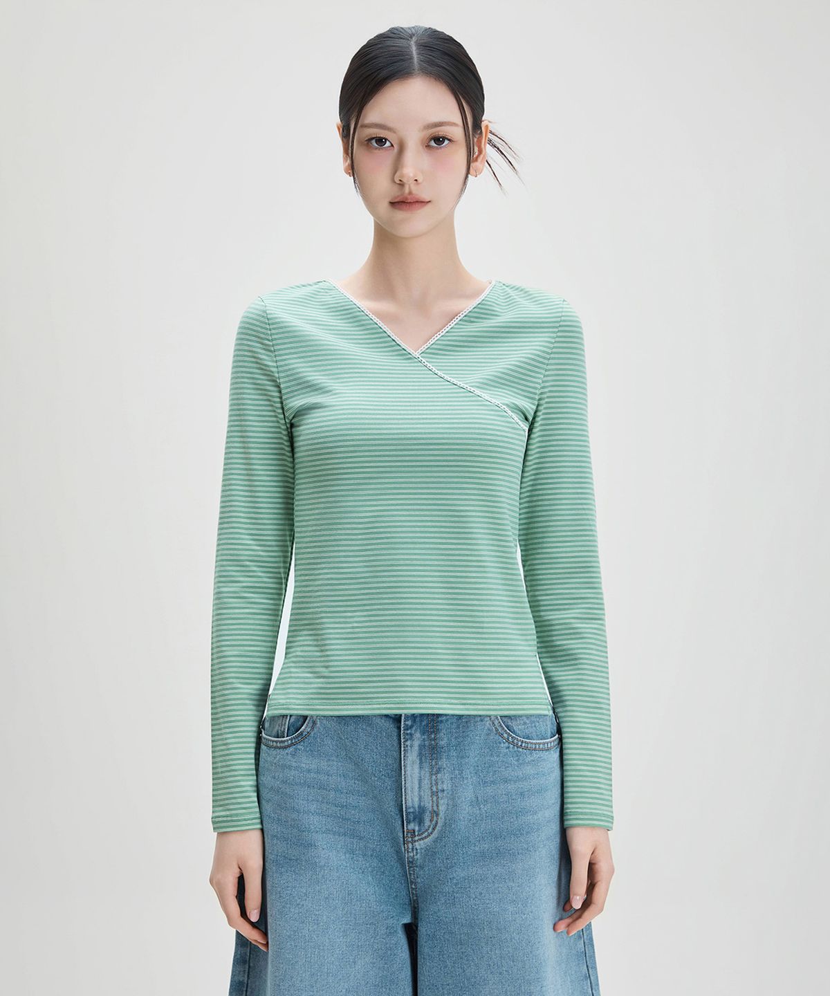 미쏘(MIXXO) 스트라이프 긴팔 티셔츠_MIWLWG422A
