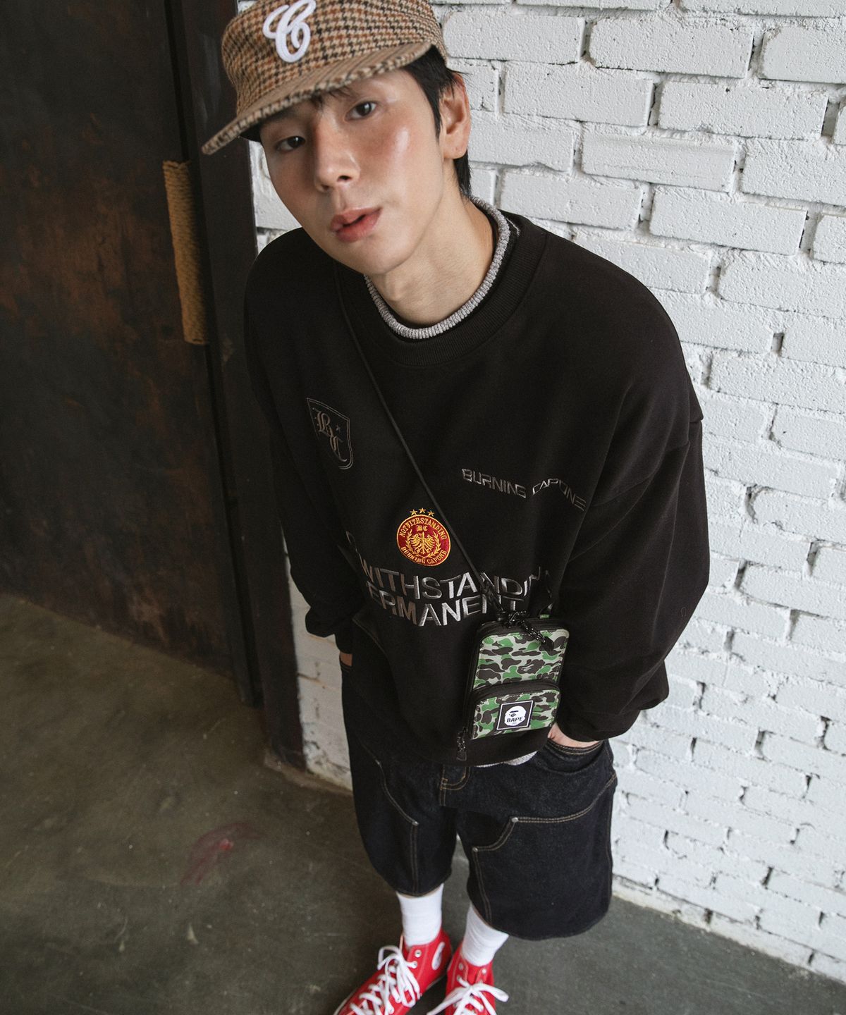 버닝카포네(BURNING CAPONE) BC 어센틱 블록코어 맨투맨 (BLACK)