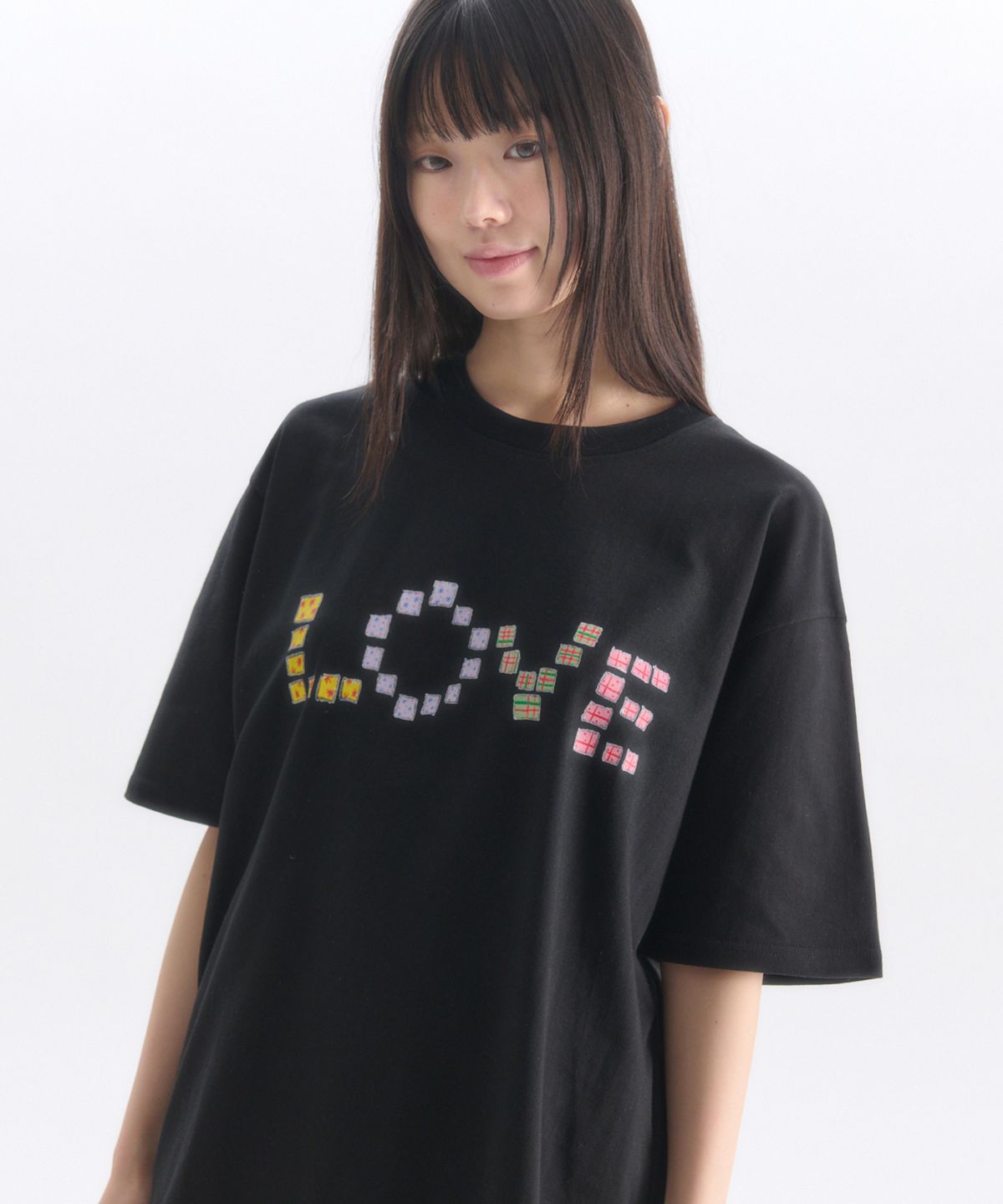엠블러(AMBLER) Crayon Love 그래픽 반팔 티셔츠 AS1302 (블랙)