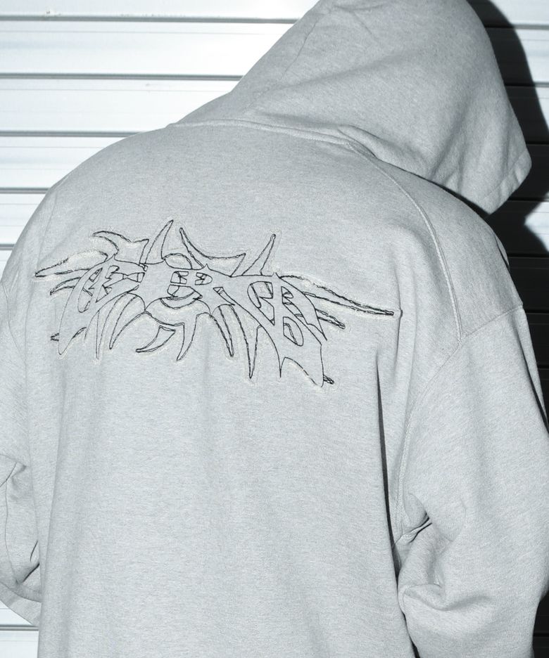 TRIBAL APPLIQUE ZIP-UP HOODIE GREY