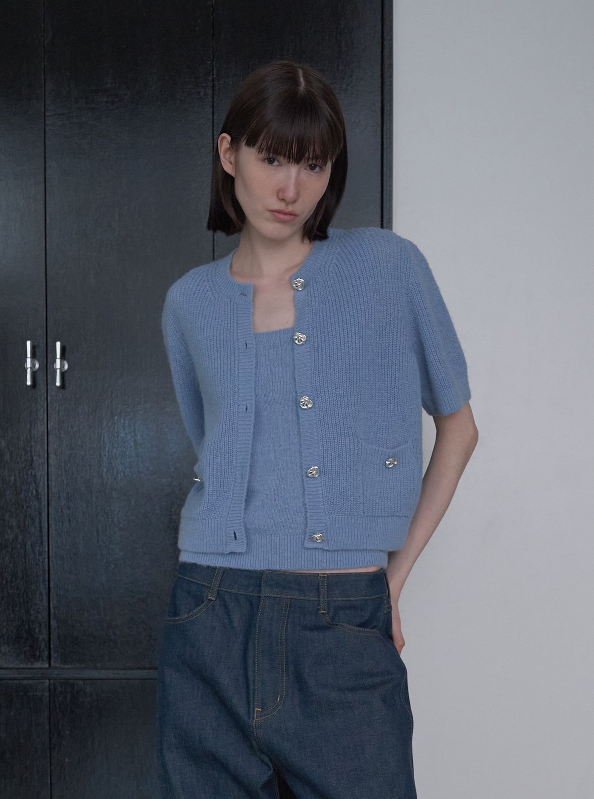디에토(DEETO) Alpaca Royal Ribbed Half-Sleeve Cardigan [BLUE]