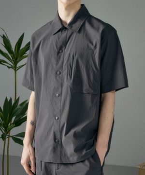 남성 하일론 액티브 반소매 오버핏 셔켓 [차콜]_HG2SH050