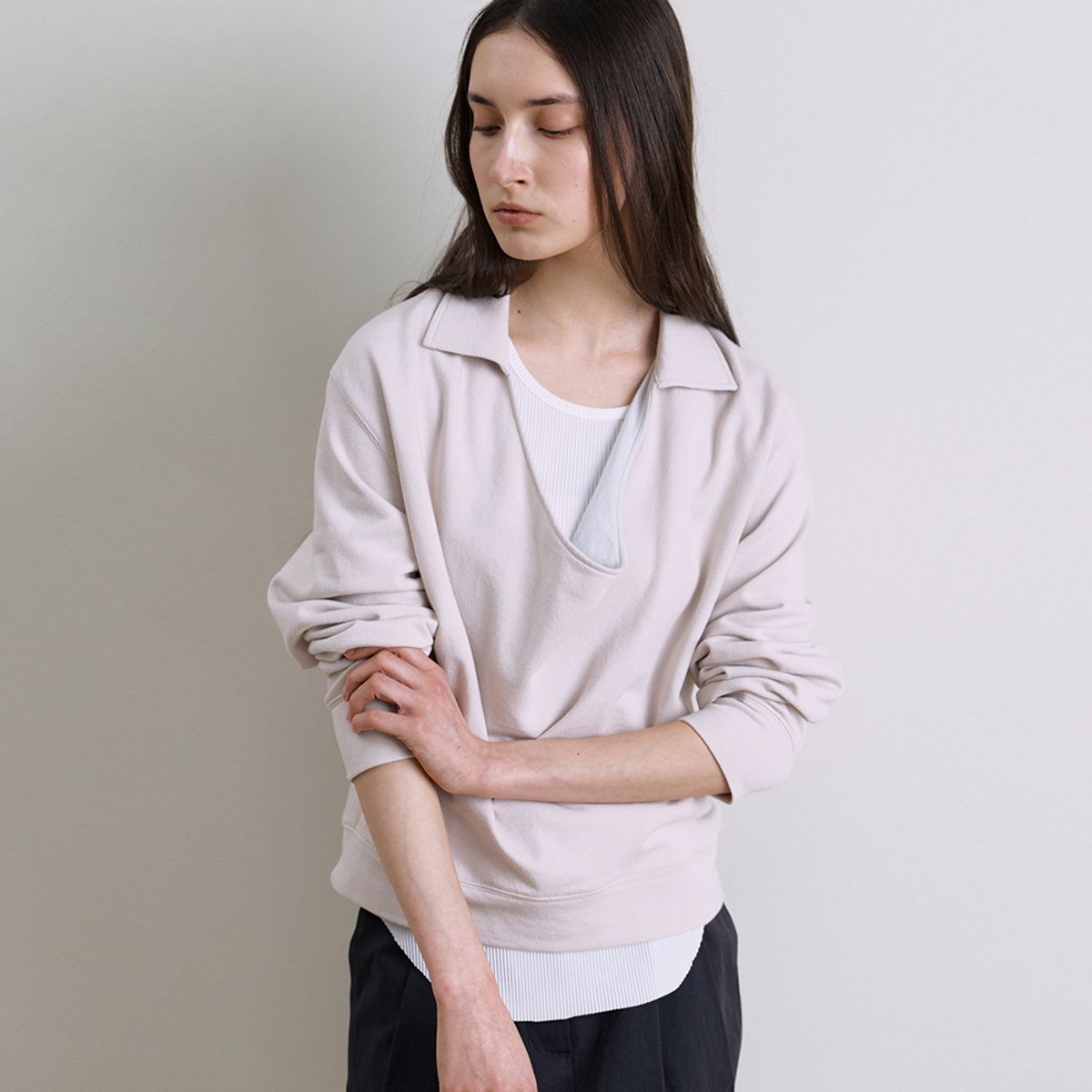 퍼블리카엑스(PUBLICKA X) FLYNN COWL NECK SWEATSHIRT LIGHT PINK