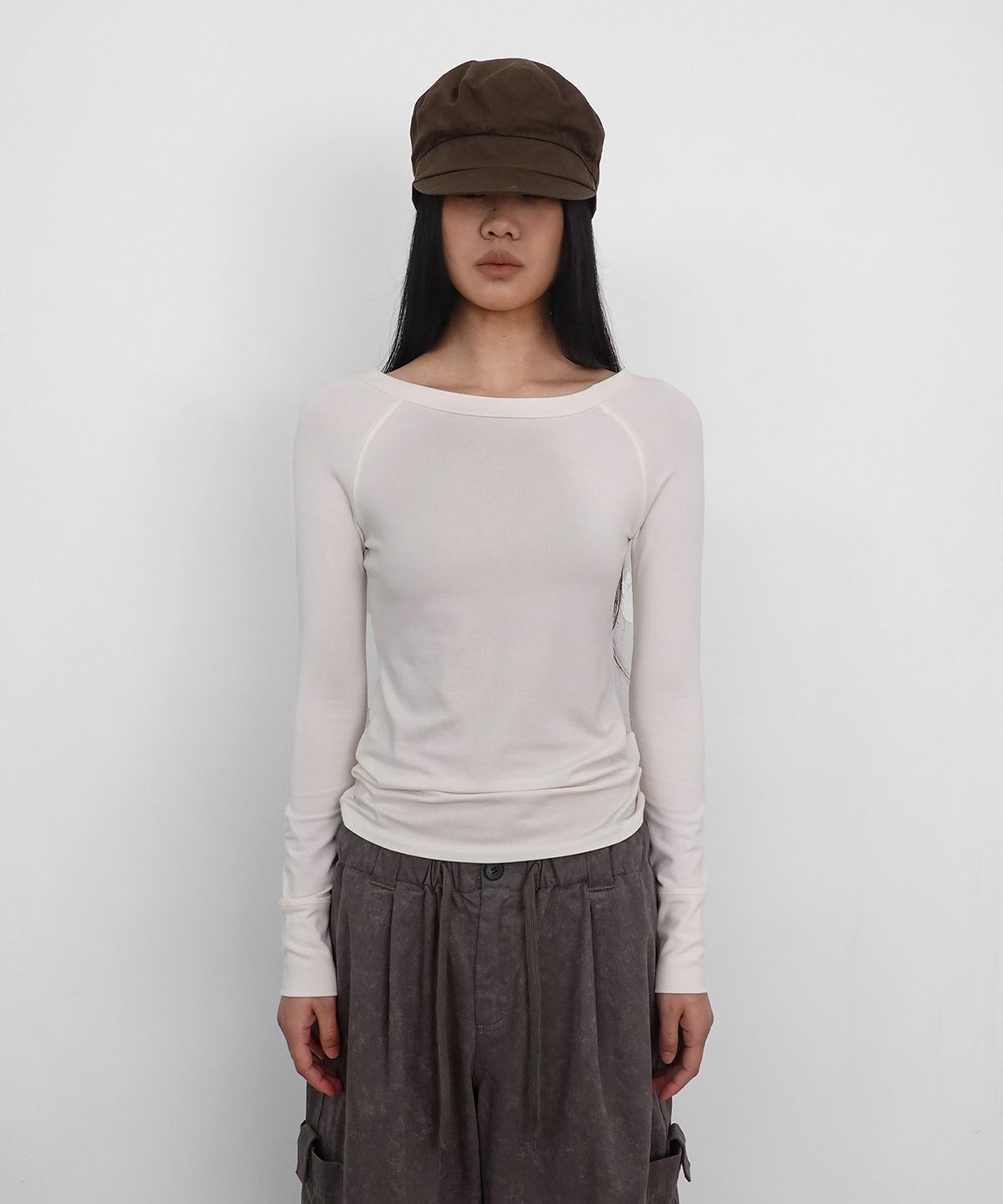 샌드릭(SANDRIC) Boat Neck Long Sleeve_Ivory