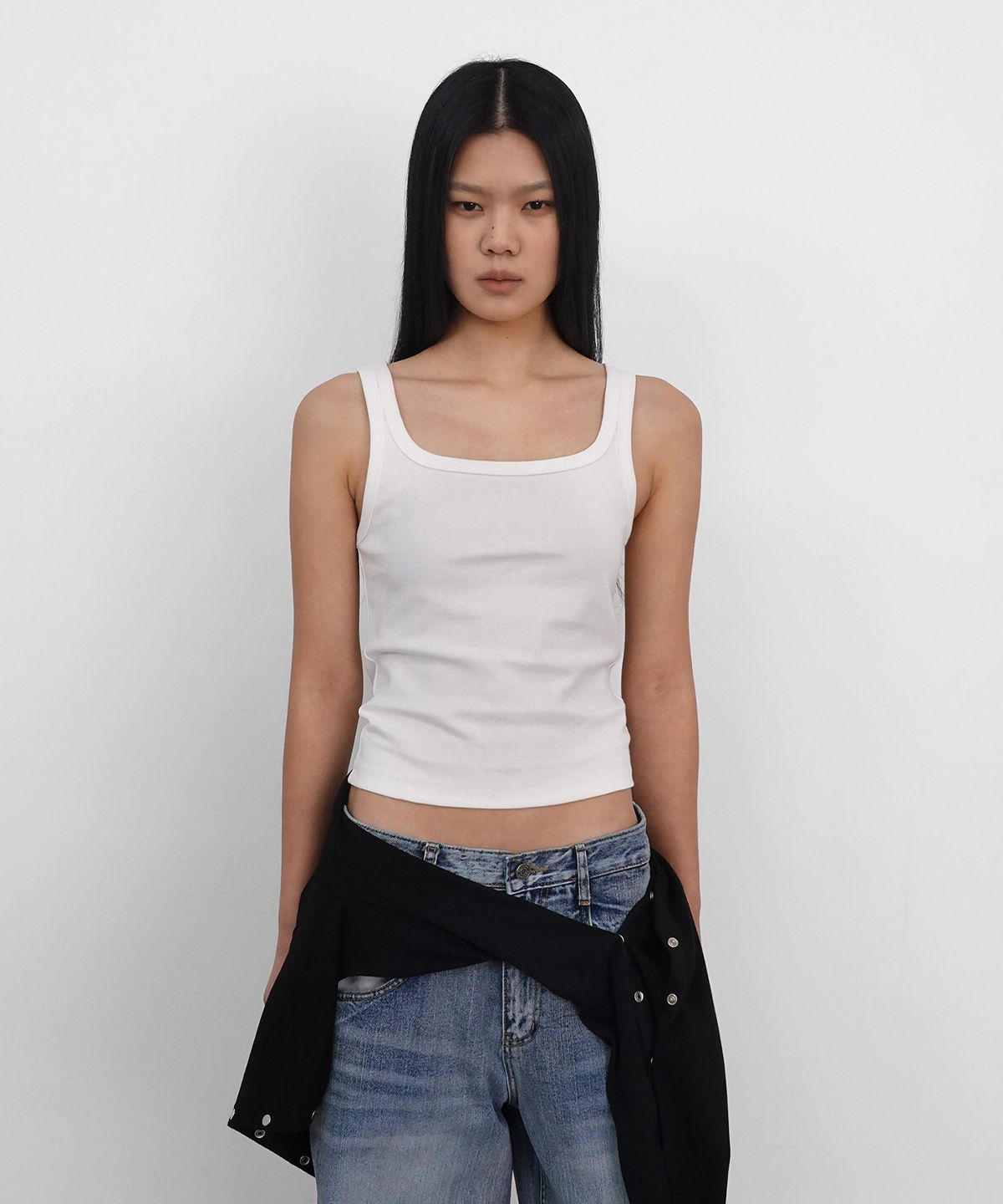 샌드릭(SANDRIC) Basic Halter Sleeveless Top_Ivory