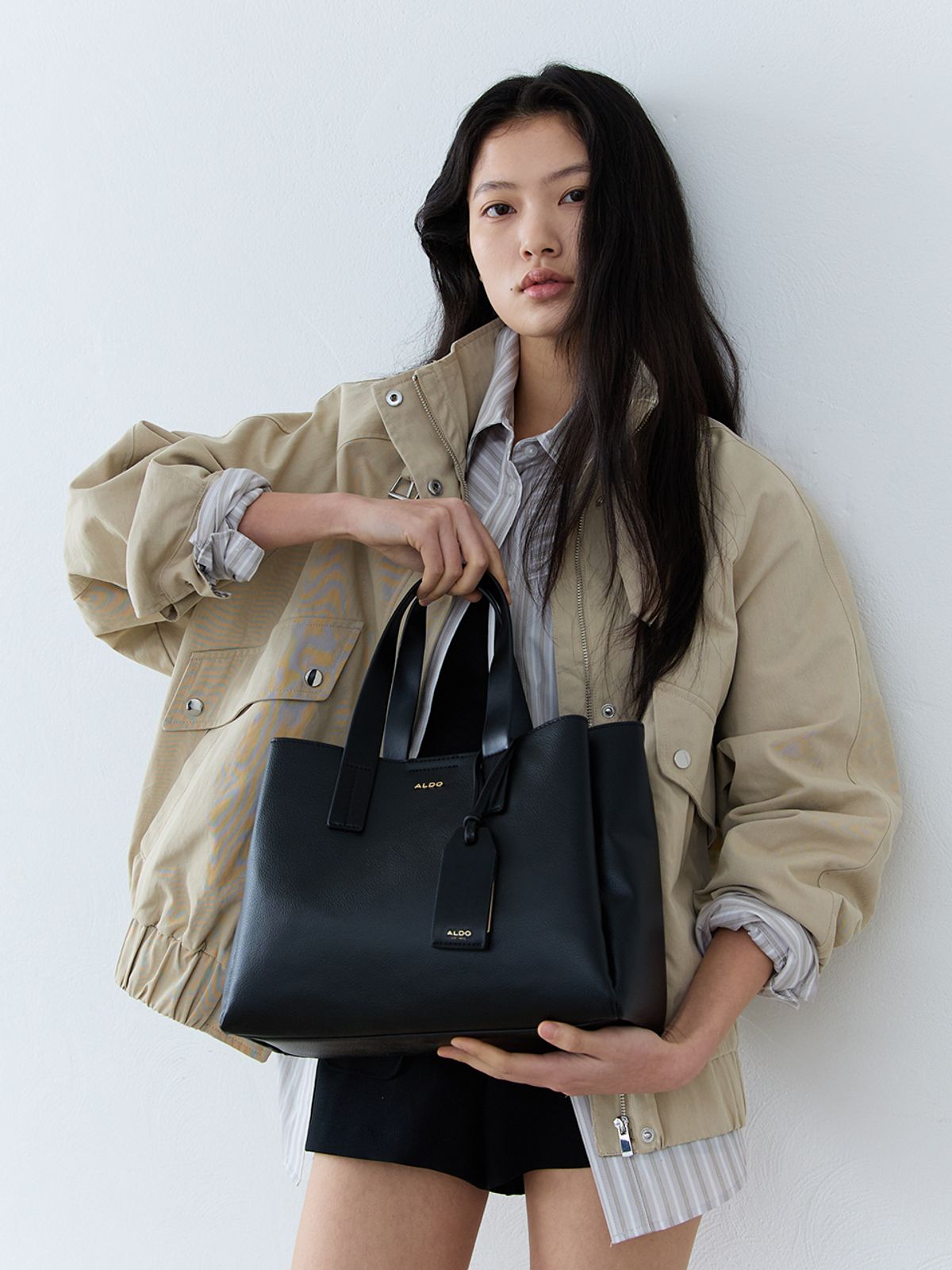 알도(ALDO) 알도 아킬라 사첼 백 - 블랙 ADE1H069HZ001