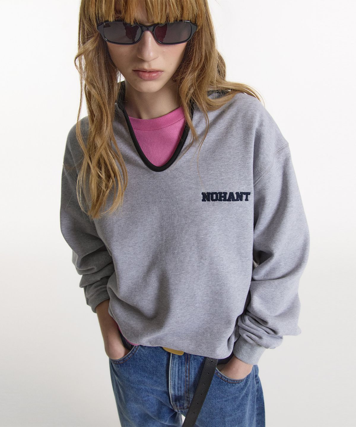 노앙(NOHANT) CLASSIC V-NECK SWEATSHIRT GRAY