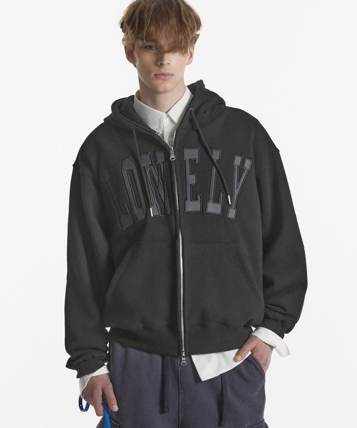 노앙(NOHANT) LONELY/LOVELY HOODIE ZIP-UP BLACK