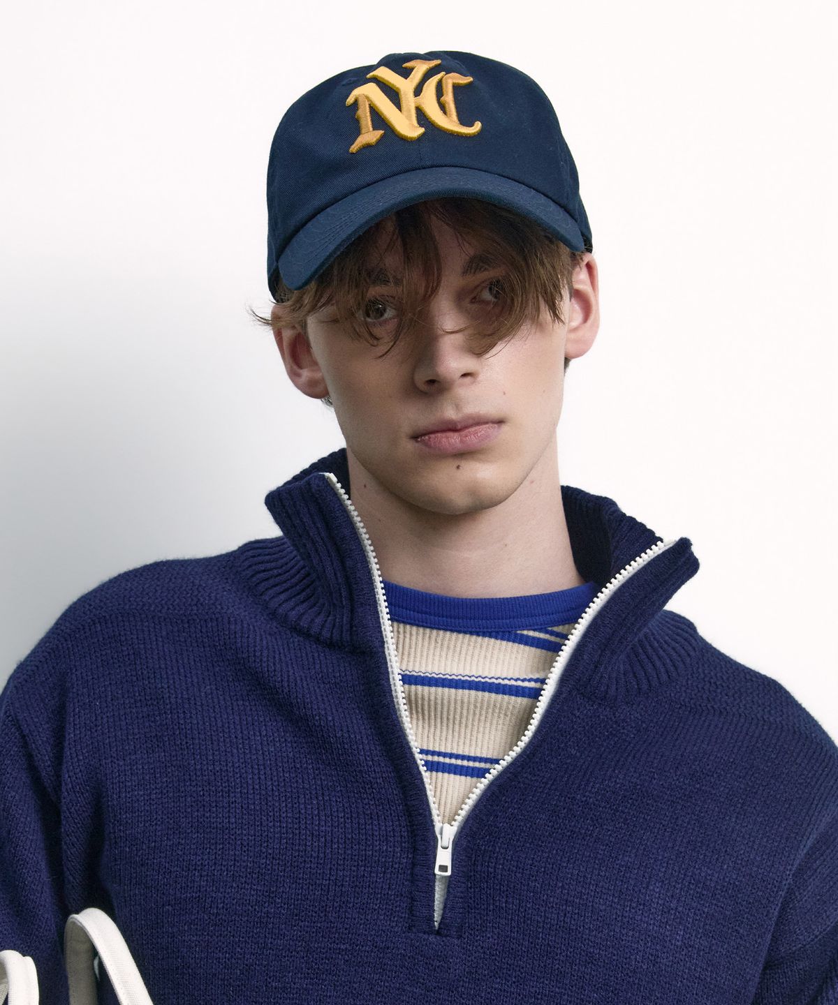 노앙(NOHANT) NYC EMBROIDERED BALL CAP NAVY