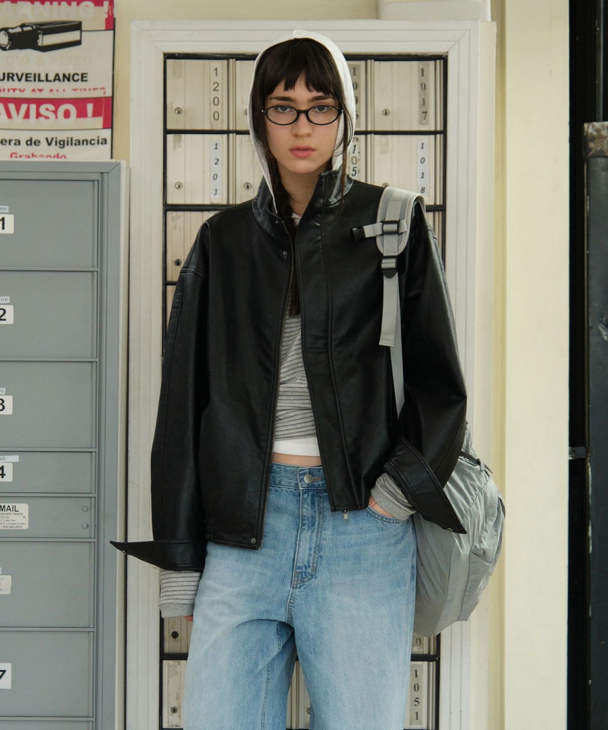 로우클래식(LOW CLASSIC) ARTIFICIAL LEATHER JUMPER_BLACK [LC261JP04BK]