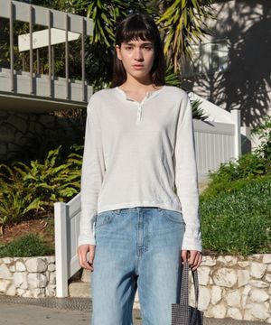 RELAXED HENLEY TEE_IVORY [LC267TS07IV]
