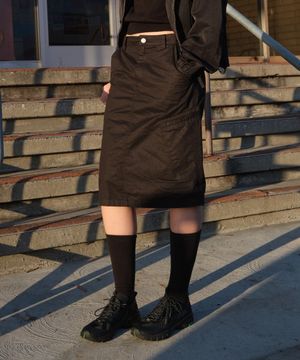 WASHED COTTON POCKET SKIRT_BLACK [LC261SK03BK]