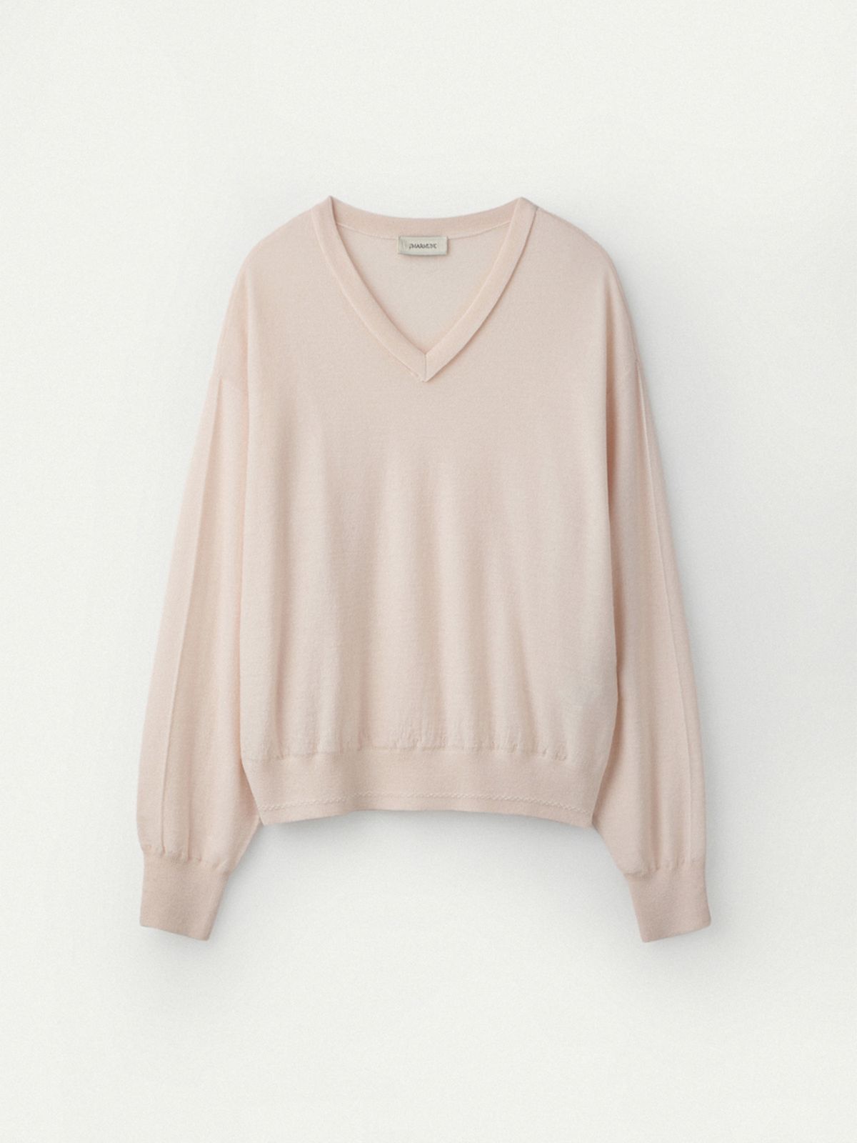 우마뭉(UMARMUNG) Extra Fine Merino Wool V Neck Pullover_Silver Peony