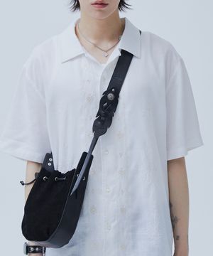 Madison Leather Shoulder Bag Black