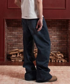 엔지니어드 플레어 커브드 데님 팬츠_워시드 블루