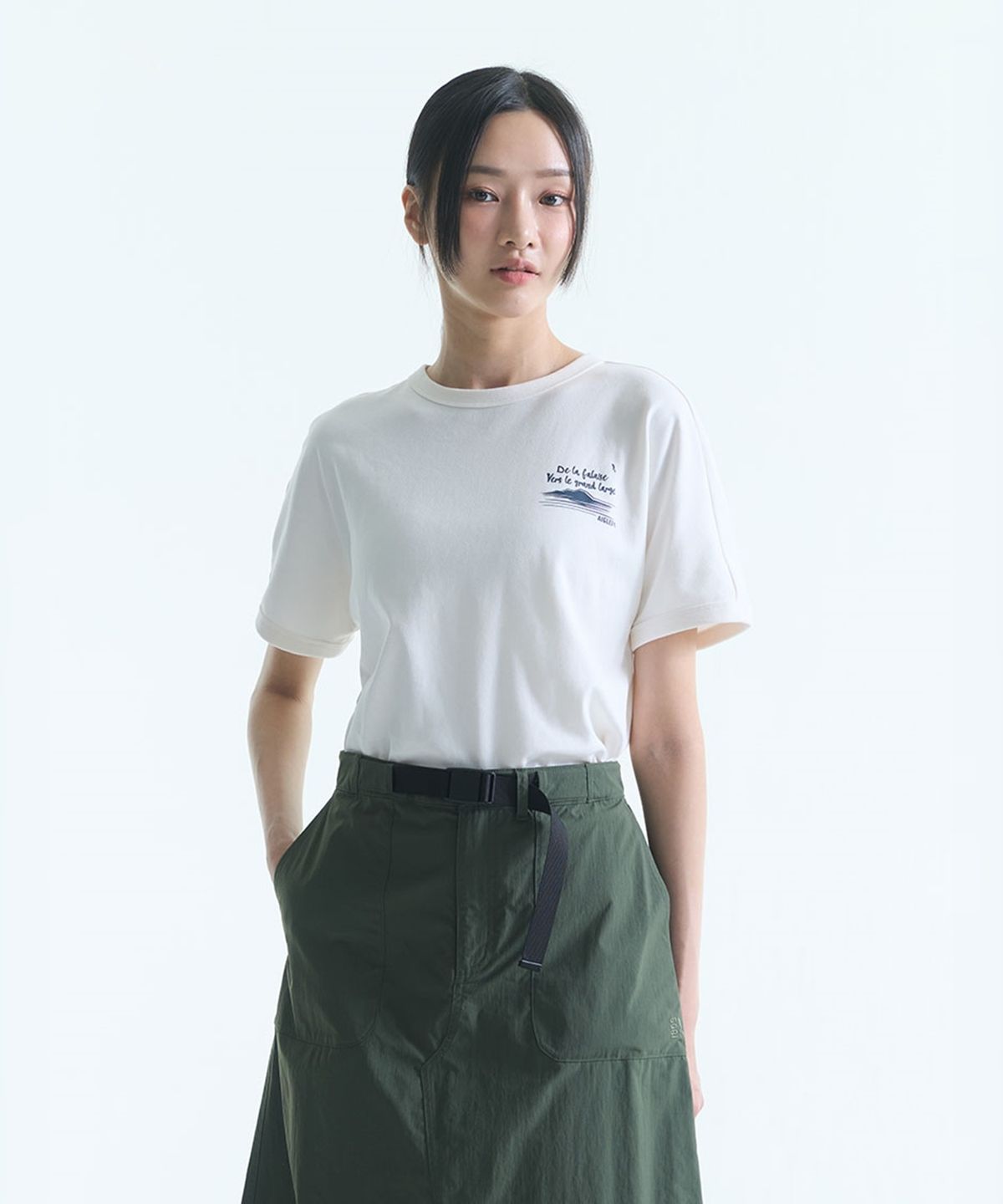 에이글(Aigle) 그래픽 반팔 티셔츠 AAS26WTSH012LAI