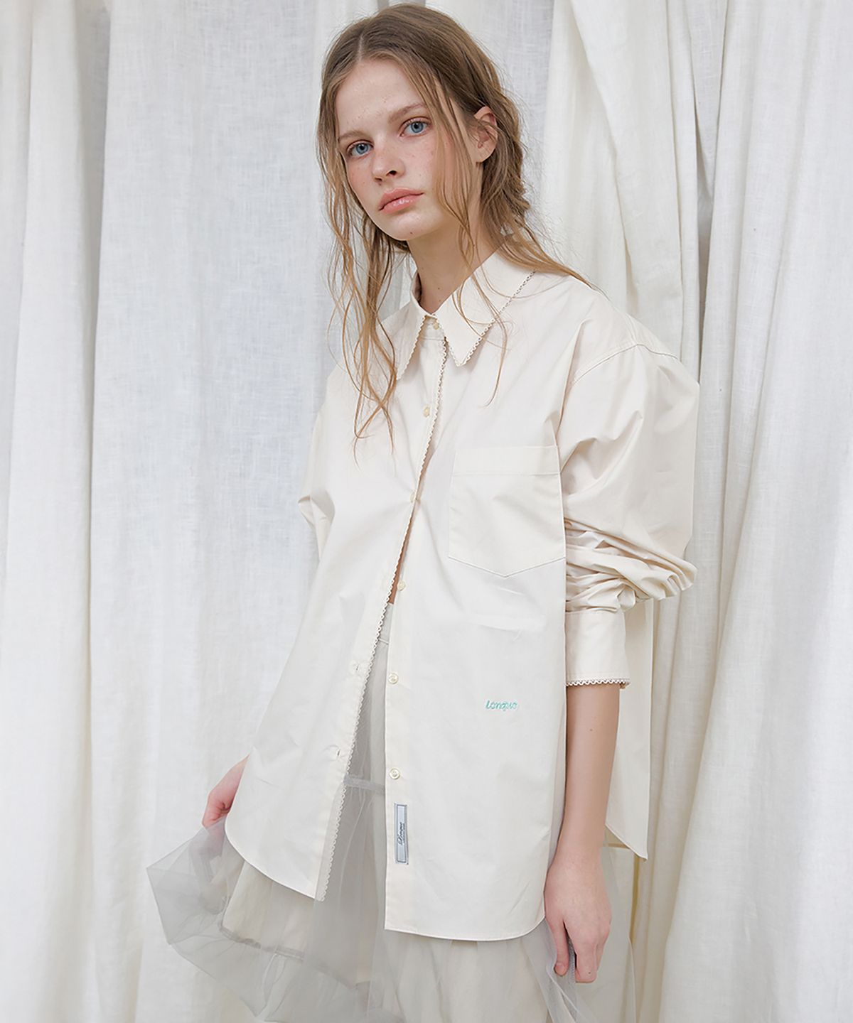 론크(LONQUE) LONQUE LACE TRIMMING OVERFIT SHIRTS (BEIGE)