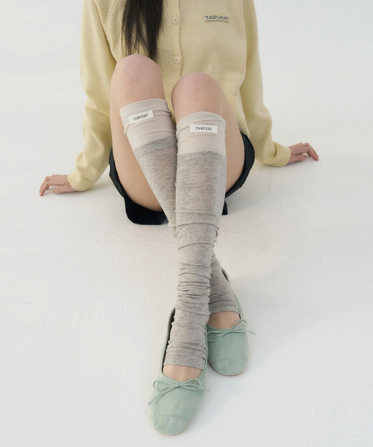 타버트(TARVERT) Logo Layered Legwarmers - Gray