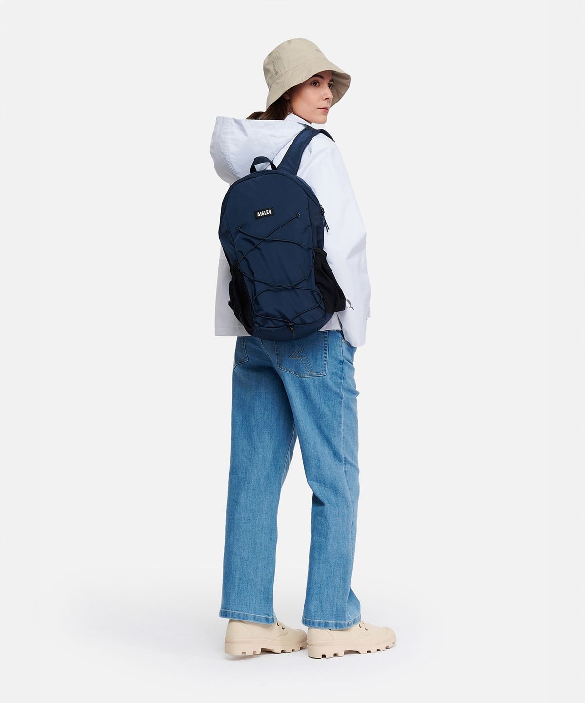에이글(Aigle) 경량 컴팩트 백팩 (20L) AAS26UBAC002EMP