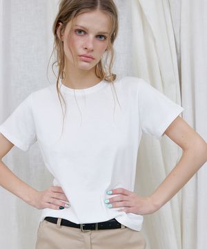 ESSENTIEL STANDARD INCISION HALF SLEEVE T-SHIRT (WHITE)