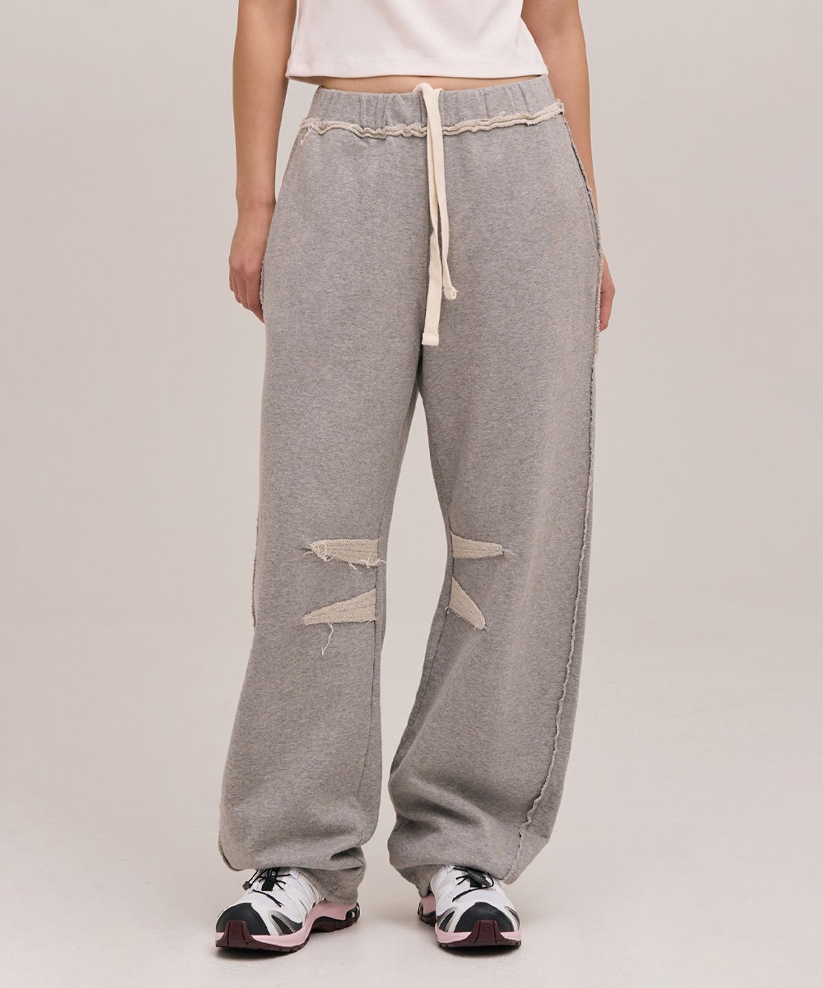 졸리앙볼(JOLIEENVOL) SCRATCH POINT BALLOON SWEAT PANTS (GREY)