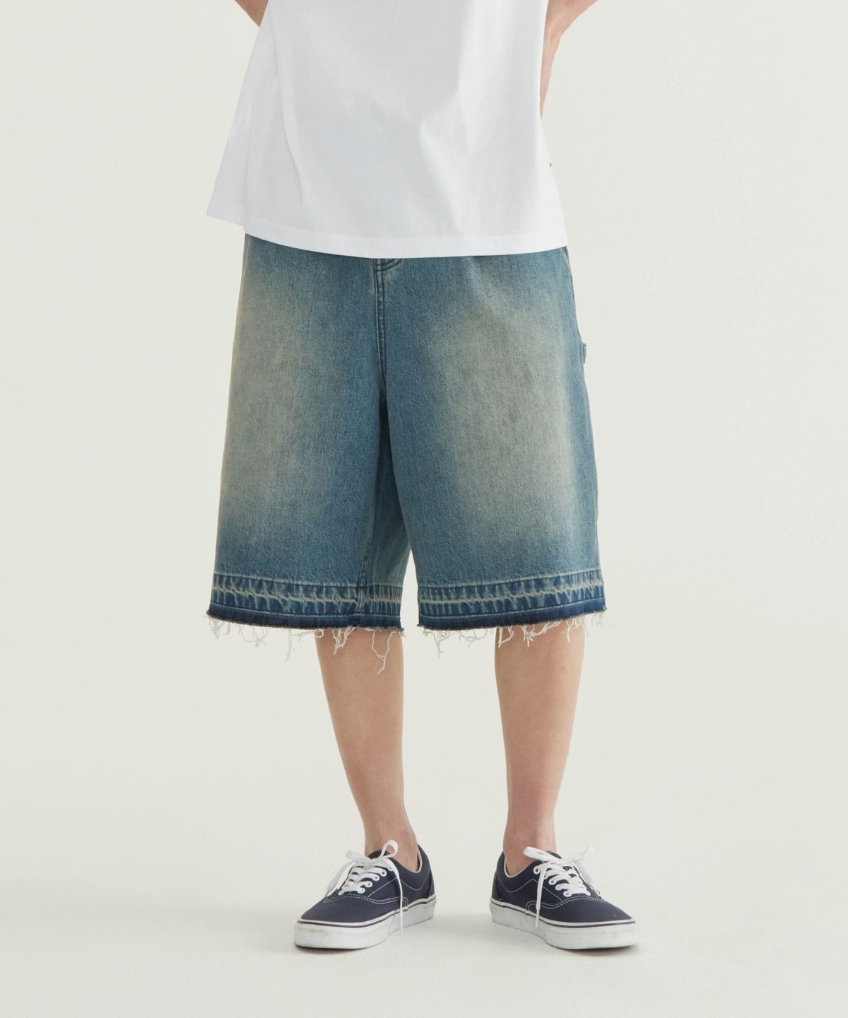 커버낫(COVERNAT) 링사 버뮤다 데님 쇼츠 더스티 블루