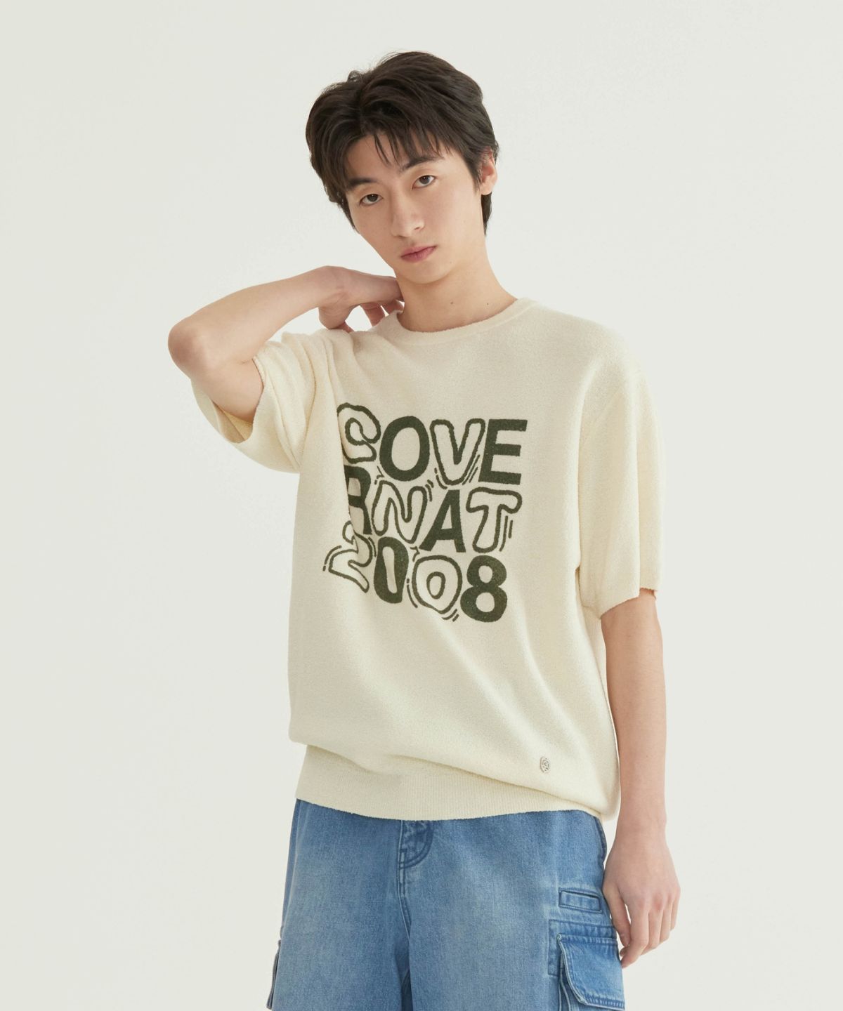 커버낫(COVERNAT) 블랭크 로고 하프 니트 아이보리
