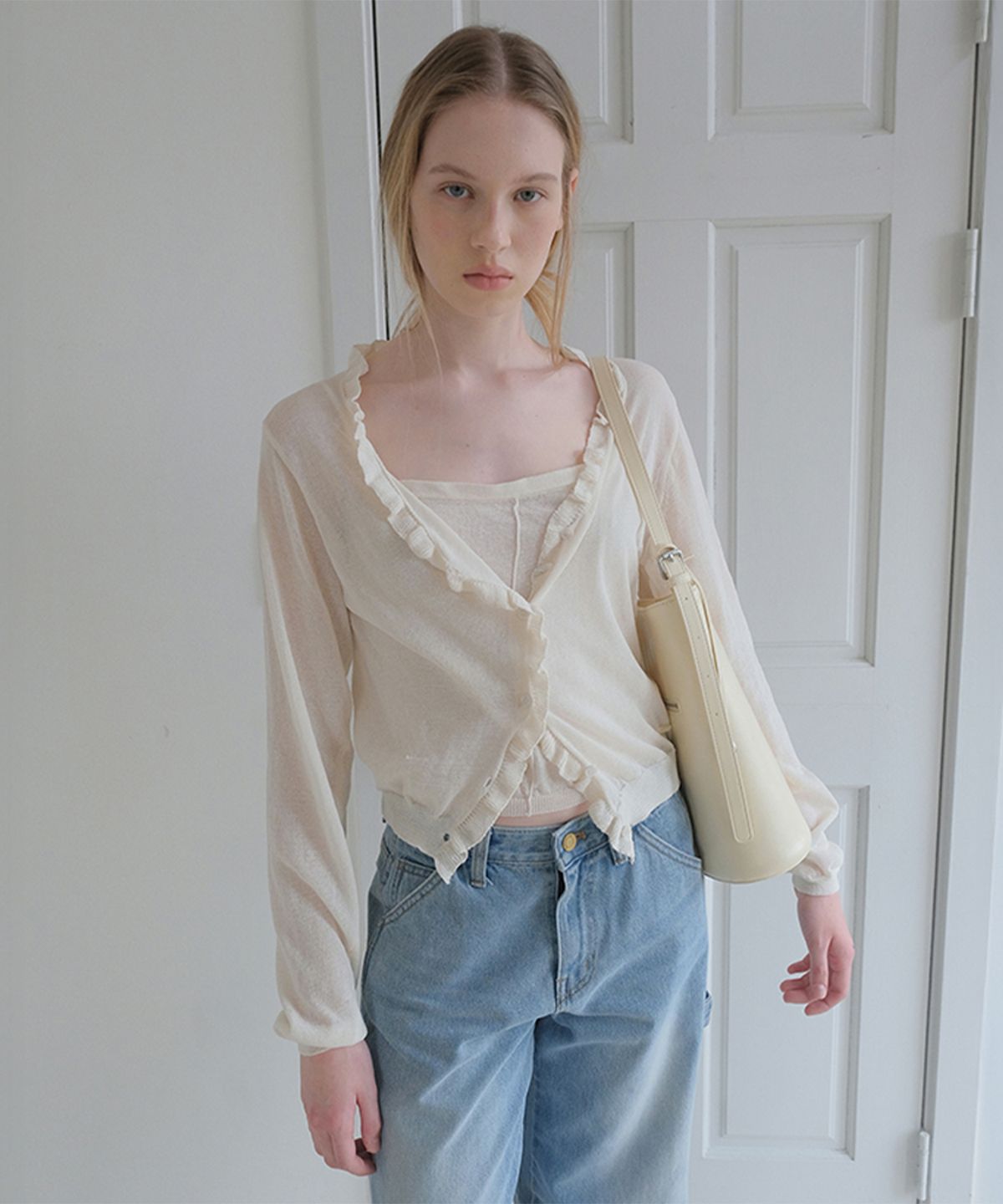 썸웨어버터(SOMEWHEREBUTTER) Mew Frill Cardigan Set - Ivory