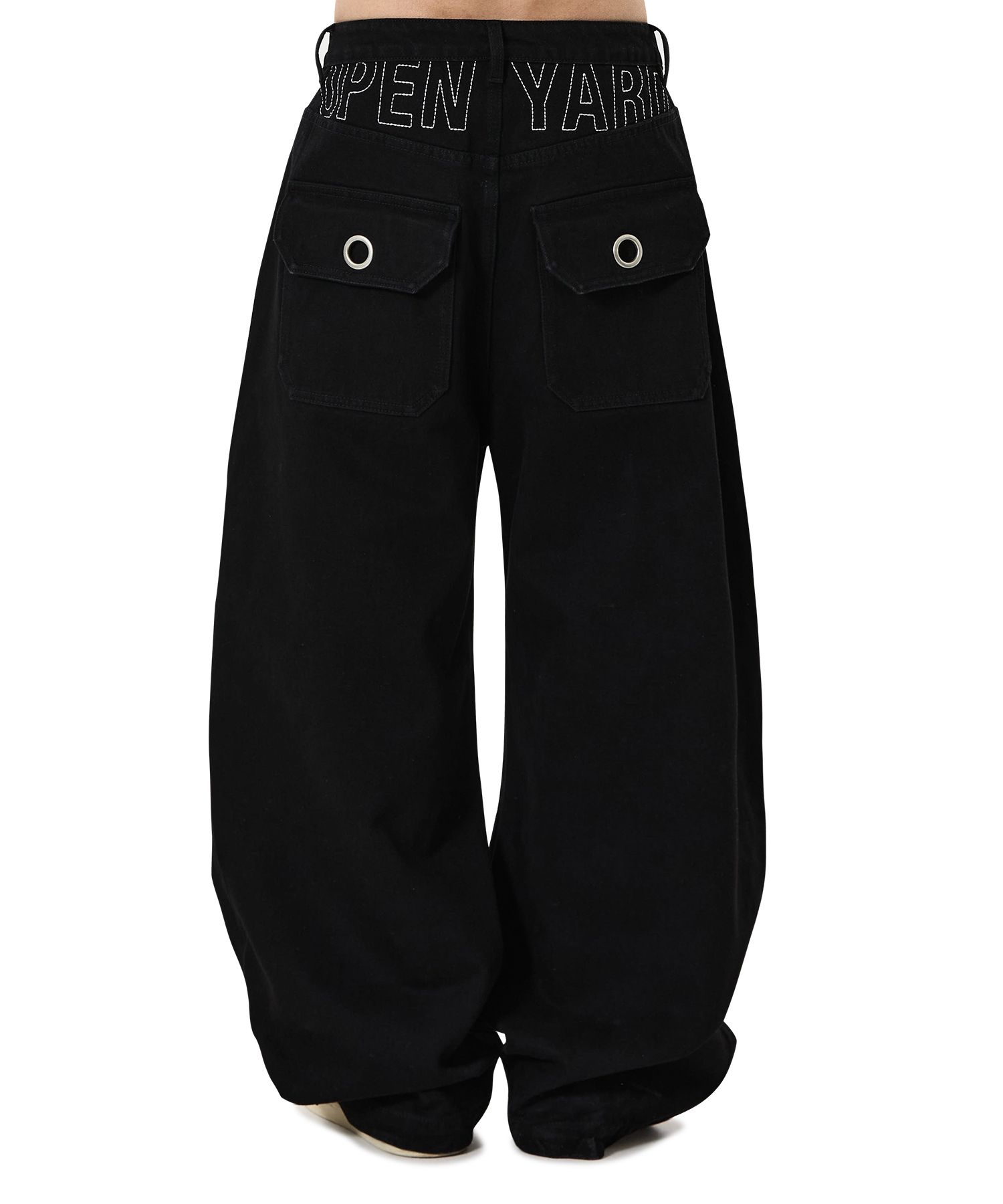 LOCK IN JACKET - BLACK source detail 38